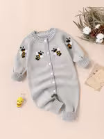 New Knitted Jumpsuit Cute Bee Jacquard White Button