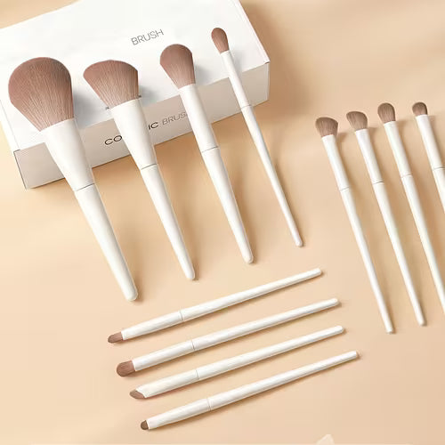 12 Professional Makeup Brush Sets (including Tea Brush