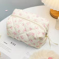 1pc 1pcs Cute Bow Knot Quilted Makeup Bag Suitable for