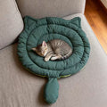 A Universal Cat Sleeping Pad