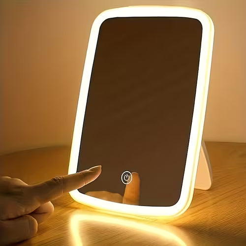 LED Daylight Vanity Mirror / USB or 3 X AAA Dry