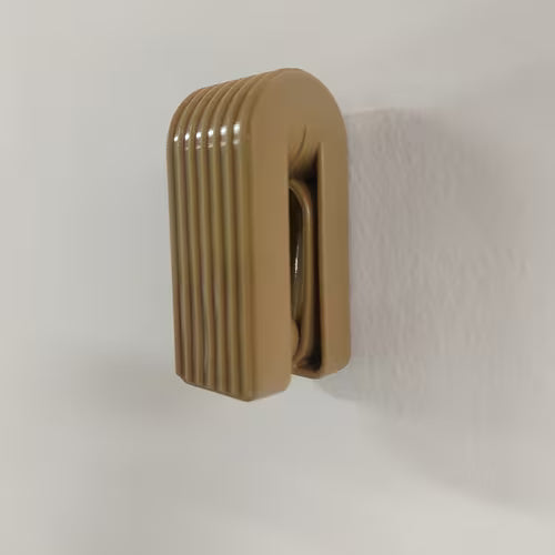 Auto-Lock Towel Rack