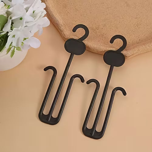 10 Black Plastic Hangers: Save Space